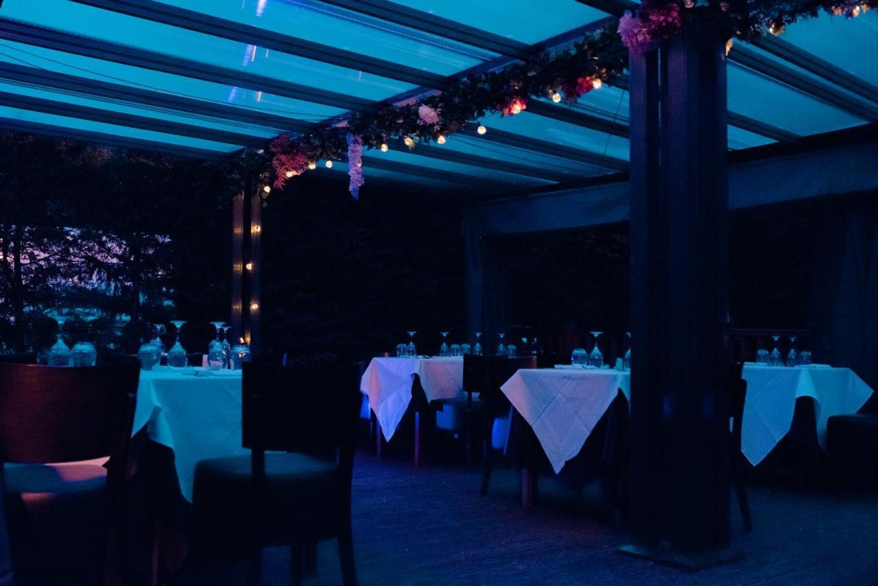 The Casa Hotel, Sure Hotel Collection By Best Western Yateley Εξωτερικό φωτογραφία